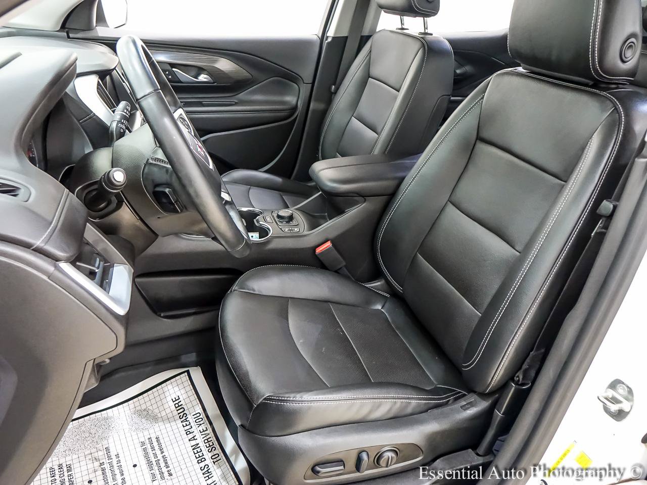 Used 2023 GMC Terrain SLT w/ Tech Package AWD/4WD image 13