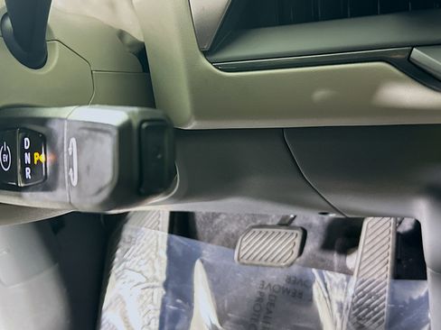 Used 2024 Kia EV9 Wind image 21