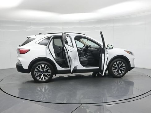 Certified 2020 Ford Escape SEL AWD/4WD image 4