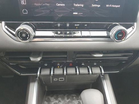 New 2026 GMC Canyon Elevation image 29