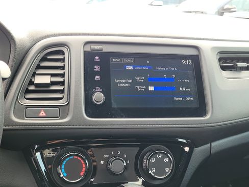 Used 2019 Honda HR-V Sport image 26