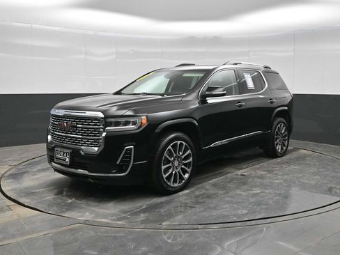 Used 2022 GMC Acadia Denali w/ Denali Ultimate Package image 4