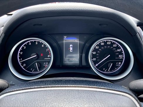 Used 2023 Toyota Camry LE FWD image 25