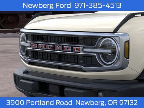 New 2026 Ford Bronco Outer Banks AWD/4WD image 19