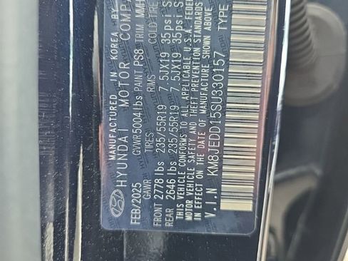 Used 2025 Hyundai Tucson Limited AWD/4WD image 25
