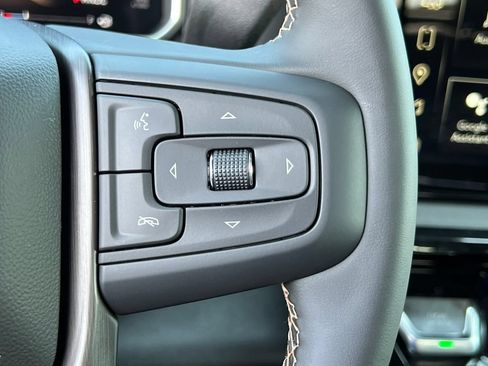 New 2026 GMC Sierra 2500 AT4 w/ AT4 Premium Plus Package AWD/4WD image 31