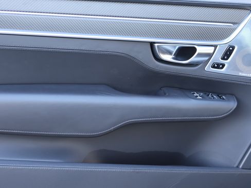 Used 2021 Polestar Polestar 1 image 14