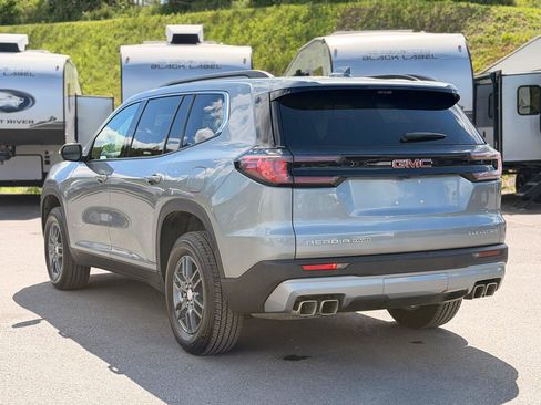 Used 2026 GMC Acadia Elevation AWD/4WD image 7