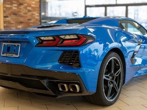 Used 2024 Chevrolet Corvette Stingray Preferred Conv w/ 2LT image 6