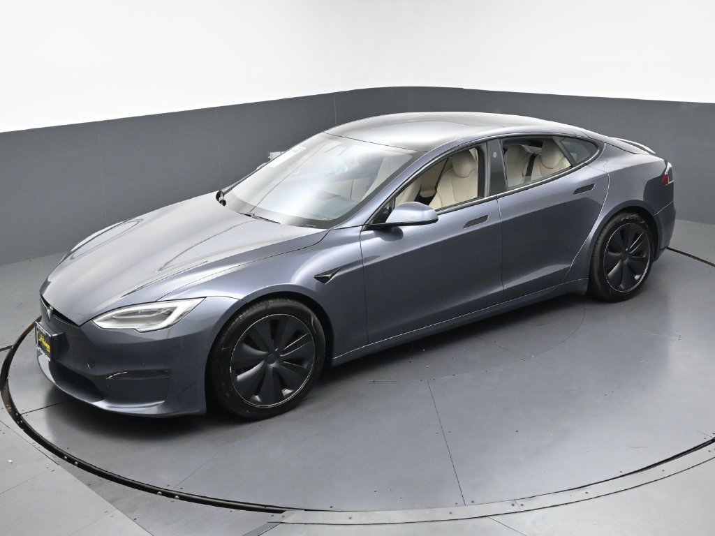 Used 2022 Tesla Model S AWD/4WD image 38