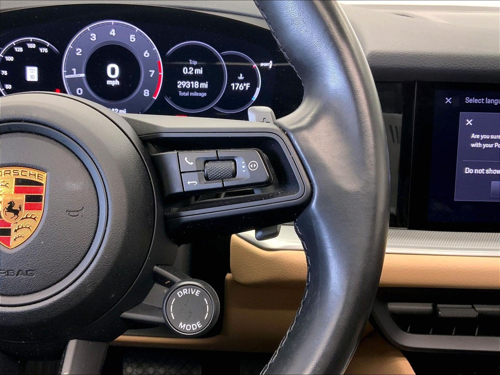 Certified 2024 Porsche Cayenne AWD/4WD image 16