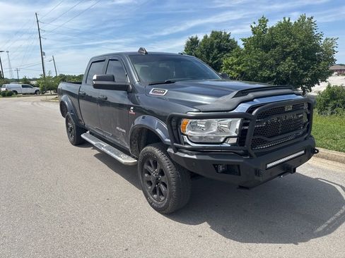 Used 2021 RAM 2500 Big Horn AWD/4WD image 2