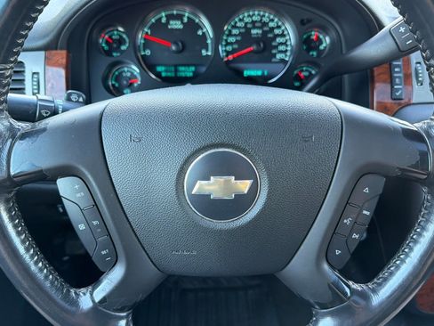 Used 2008 Chevrolet Silverado 3500 LTZ w/ Suspension Package, Off-Road image 21