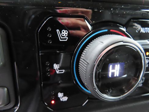 New 2026 Chevrolet Silverado 3500 LTZ w/ LTZ Plus Package image 31