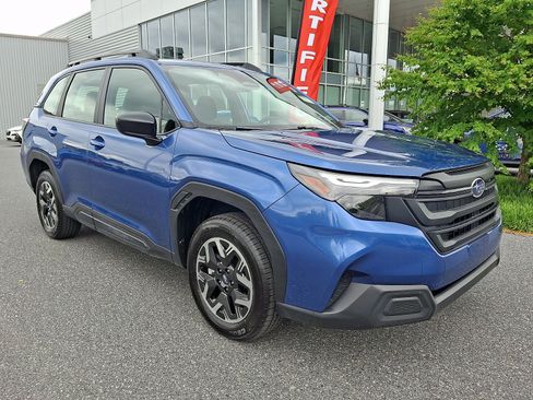 Certified 2026 Subaru Forester AWD/4WD image 3