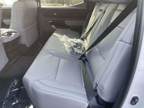 New 2026 Toyota Tundra Limited AWD/4WD image 21