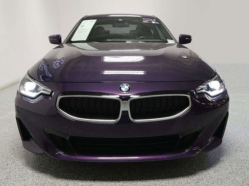 Certified 2025 BMW 230i 230i w/ Convenience Package image 2