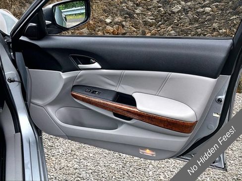 Used 2012 Honda Accord EX-L image 21