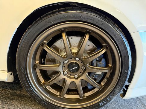 Used 2008 Volkswagen R32 AWD/4WD image 37