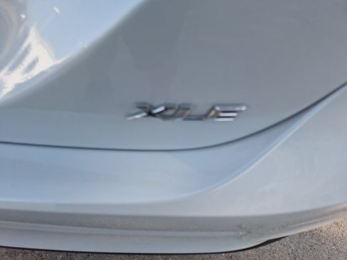 Used 2024 Toyota Camry XLE FWD image 12