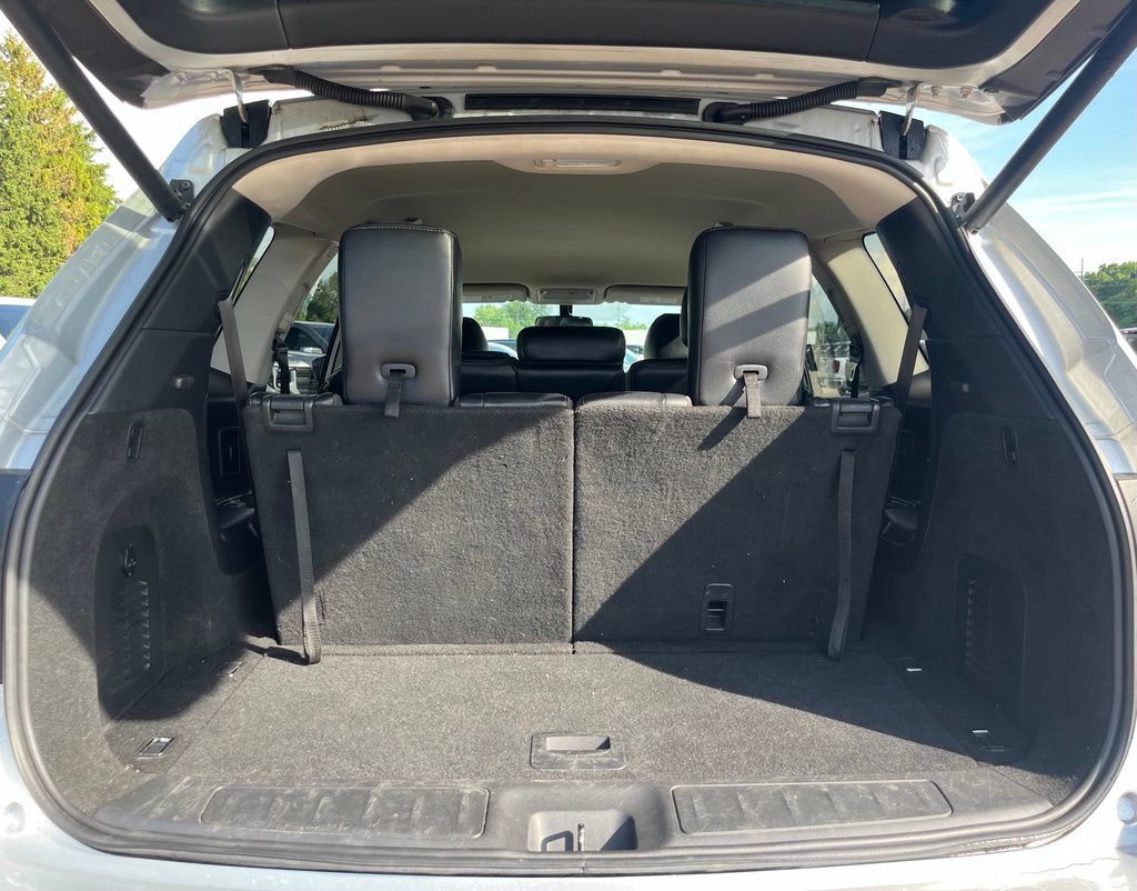 Used 2020 Nissan Pathfinder SL FWD image 13
