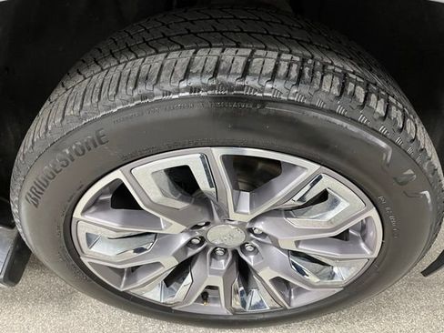 Used 2020 GMC Yukon SLT AWD/4WD image 15