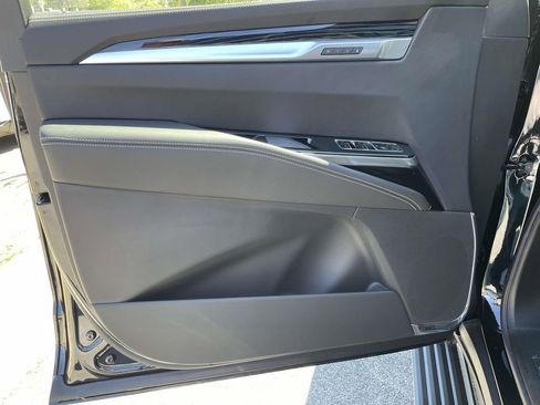 New 2026 Cadillac Escalade Sport w/ LPO, ONYX Package image 17