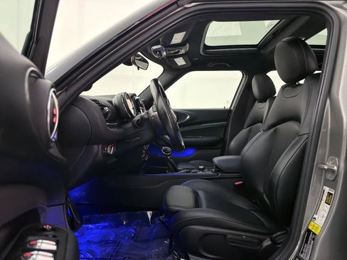 Used 2017 MINI Cooper Clubman S image 19