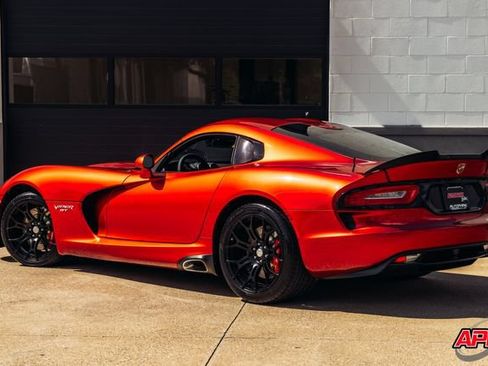 Used 2015 Dodge Viper w/ Quick Order Package 22J GT RWD image 3