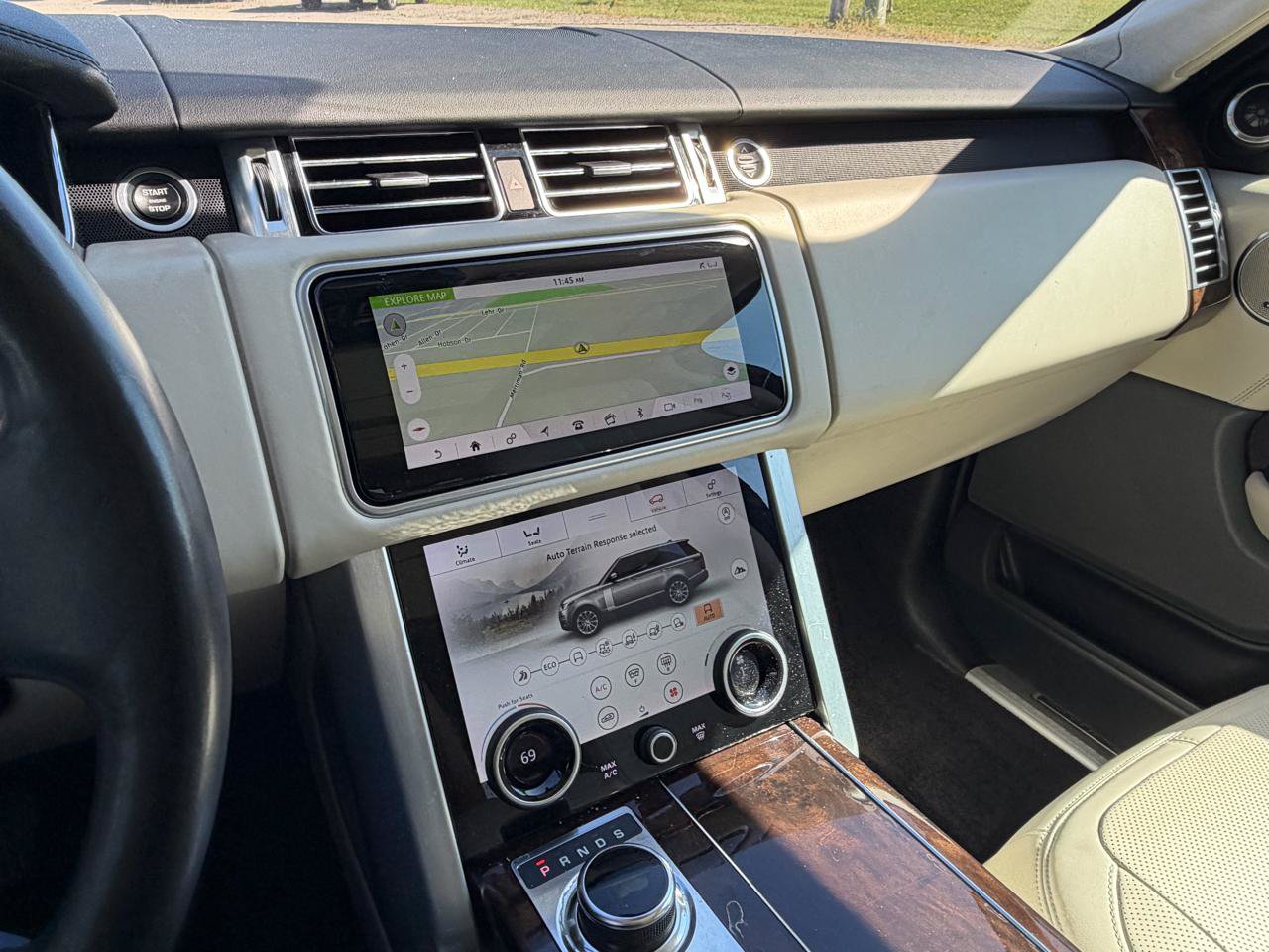Used 2020 Land Rover Range Rover HSE AWD/4WD image 9