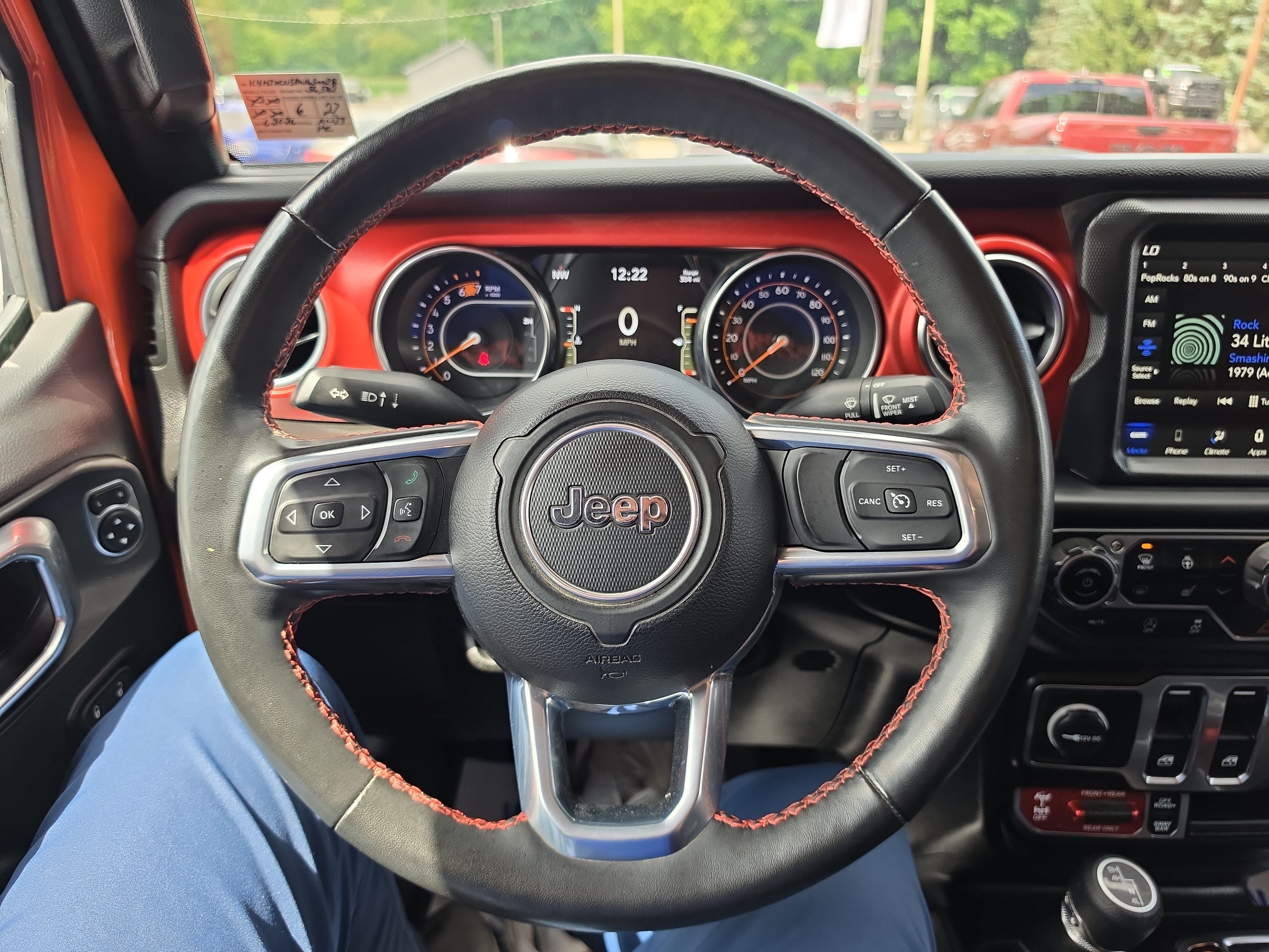 Used 2023 Jeep Wrangler Rubicon w/ Cold Weather Group AWD/4WD image 18