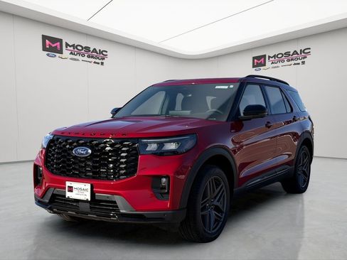 New 2026 Ford Explorer ST-Line w/ ST-Line Street Pack image 3