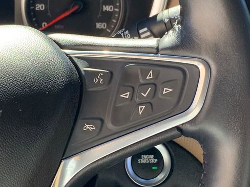 Used 2022 Chevrolet Equinox Premier image 31