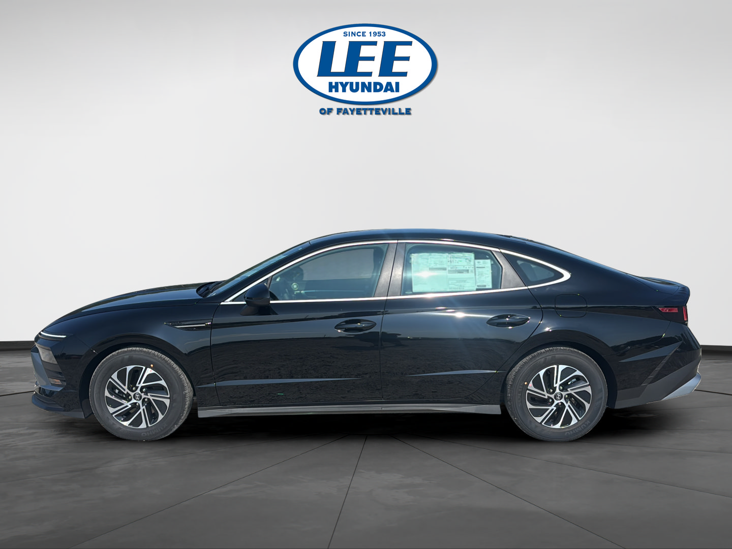 New 2026 Hyundai Sonata Blue FWD image 6