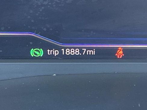 Used 2019 Volkswagen Atlas SEL Premium image 6