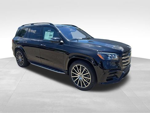 New 2026 Mercedes-Benz GLS 580 4MATIC image 7