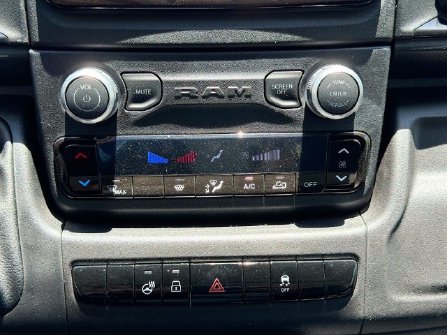 New 2026 RAM ProMaster 3500 w/ Cold Weather Group FWD image 14