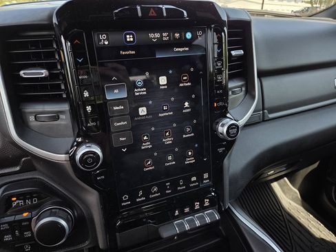 Used 2023 RAM 1500 Big Horn AWD/4WD image 11