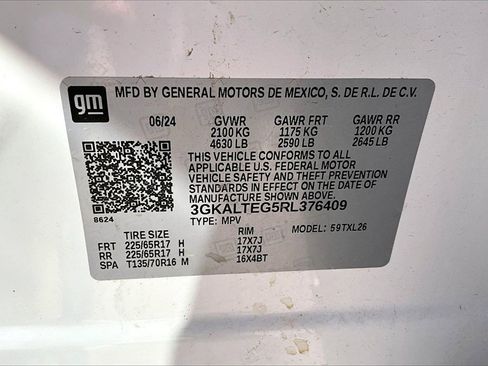 Used 2024 GMC Terrain SLE image 26
