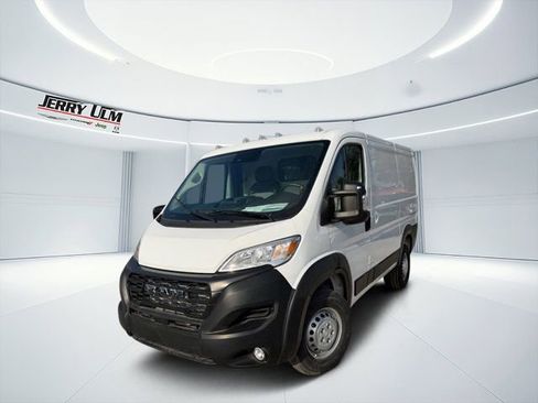 New 2026 RAM ProMaster 1500 w/ Convenience Group image 7