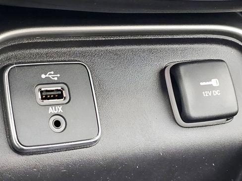 Used 2018 Jeep Compass Latitude image 12