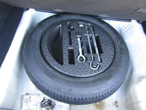 Used 2019 Honda HR-V LX image 35