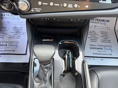 Used 2023 Lexus ES 300h F Sport w/ Accessory Package (Z2) image 26