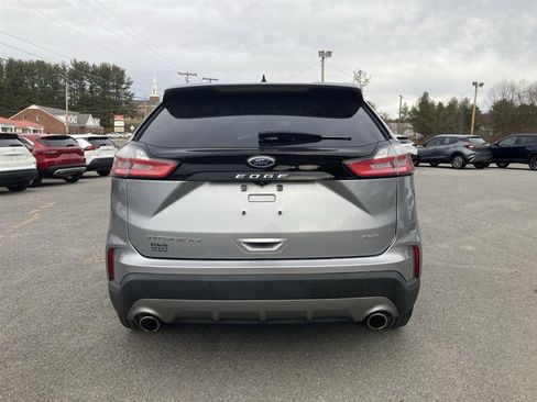 Used 2024 Ford Edge Titanium image 6