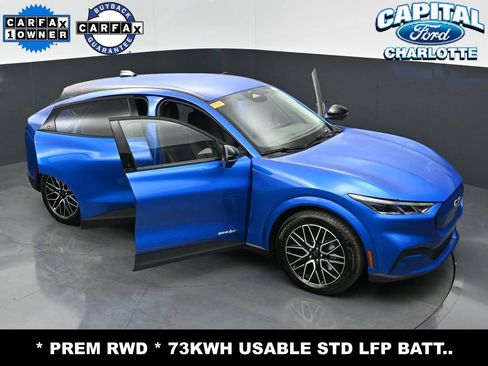 Used 2025 Ford Mustang Mach-E Premium image 34