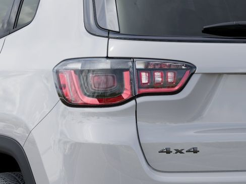 New 2026 Jeep Compass Latitude AWD/4WD image 28