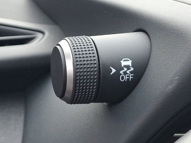 Used 2023 Lexus UX 250h AWD w/ Accessory Package (Z2) image 9