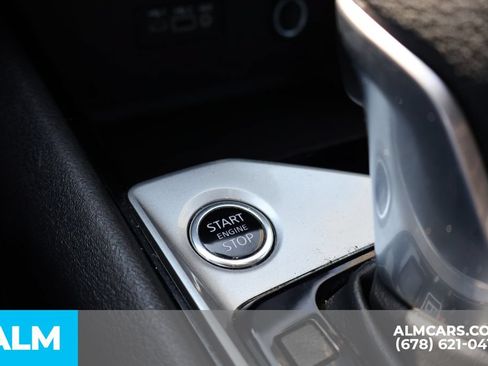 Used 2024 Nissan Altima 2.5 SV FWD image 32