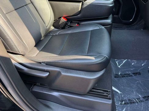 Used 2022 Chevrolet Silverado 1500 LT image 15