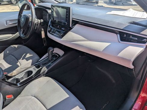 Used 2020 Toyota Corolla SE FWD image 30